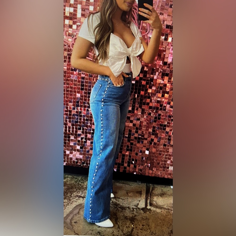Stylish Denim Jeans with Pearl Accents